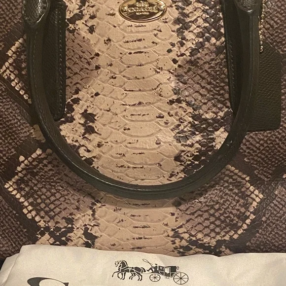 Used Coach Handbag - Picture 4 of 4